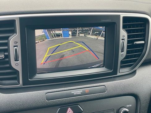 Used 2019 Kia Sportage LX w/ LX Popular Package FWD image 16