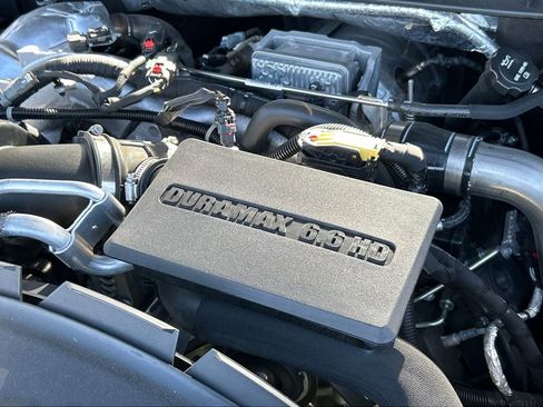 Used 2022 Chevrolet Silverado 3500 High Country w/ LPO, Hitch Package image 25