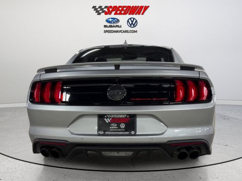 Used 2021 Ford Mustang GT Premium w/ Equipment Group 401A RWD image 7