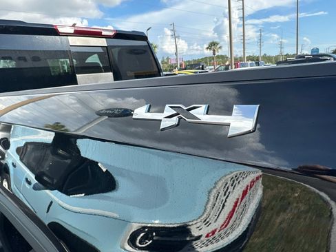 Used 2025 GMC Sierra 1500 Elevation w/ Preferred Package AWD/4WD image 6