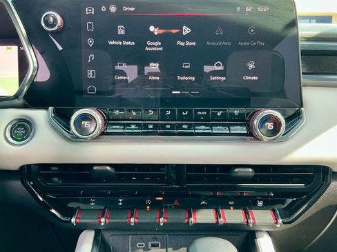 Used 2024 GMC Canyon AT4X image 34