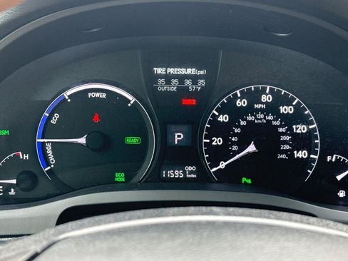 Used 2015 Lexus RX 450h AWD image 17