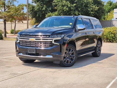 Used 2023 Chevrolet Suburban Premier w/ Premium Package AWD/4WD image 1