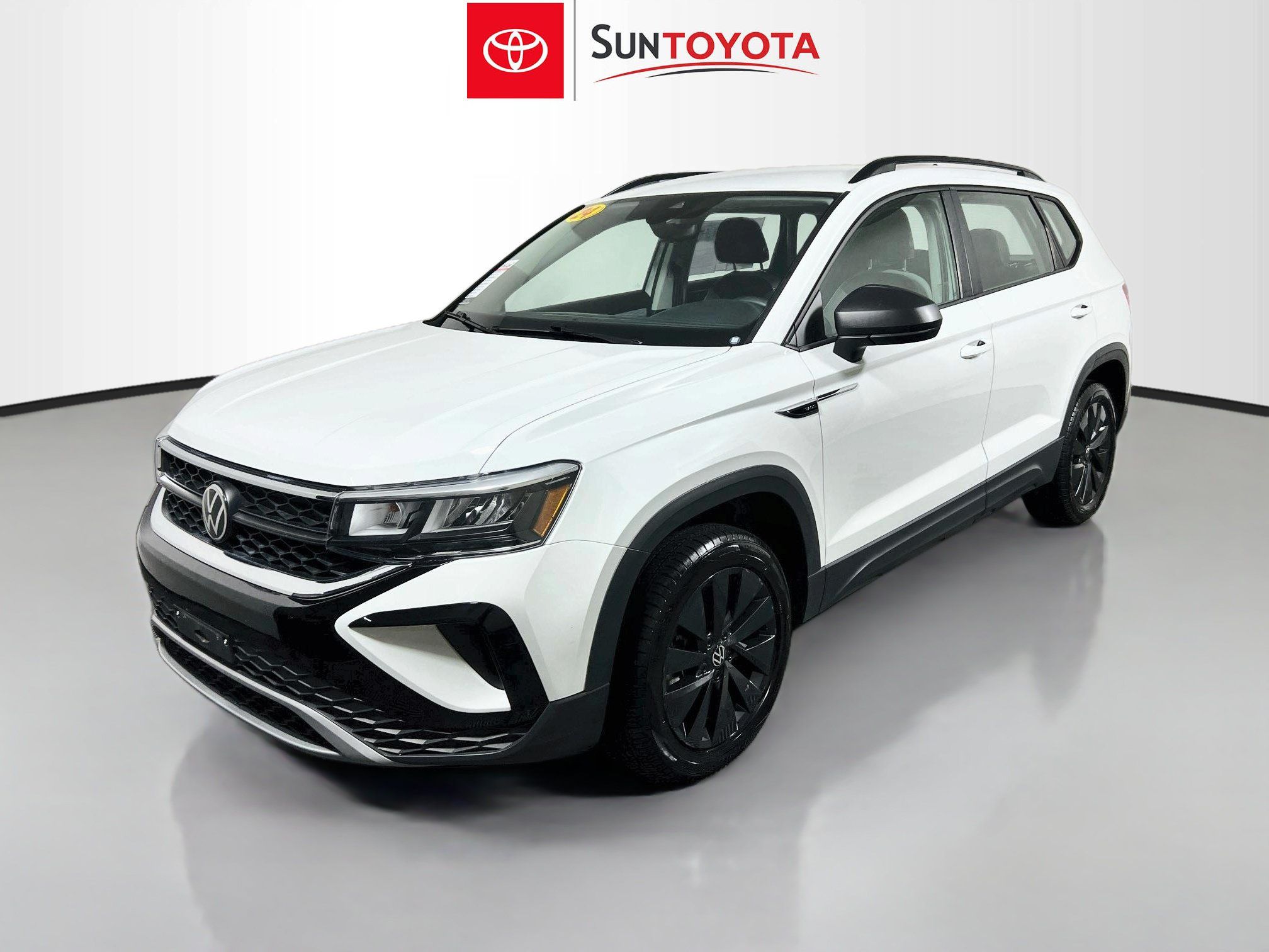 Used 2024 Volkswagen Taos S FWD image 9
