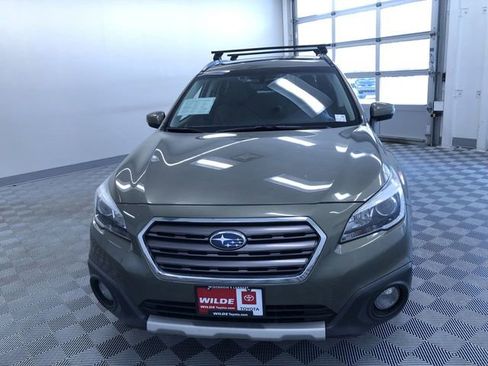 Used 2017 Subaru Outback 3.6R Touring AWD/4WD image 15