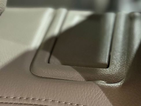 Used 2019 Ford Expedition Limited w/ Equipment Group 302A image 53