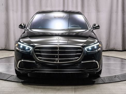 Used 2025 Mercedes-Benz S 580 4MATIC Sedan image 6
