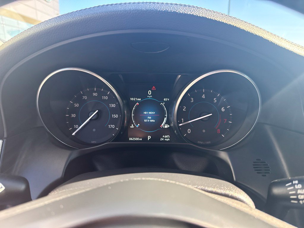 Used 2016 Jaguar XF Premium AWD/4WD image 11
