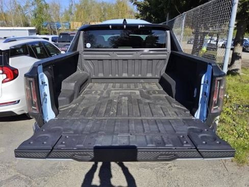 Used 2024 GMC Hummer EV 3X w/ Extreme Off-Road Package AWD/4WD image 8