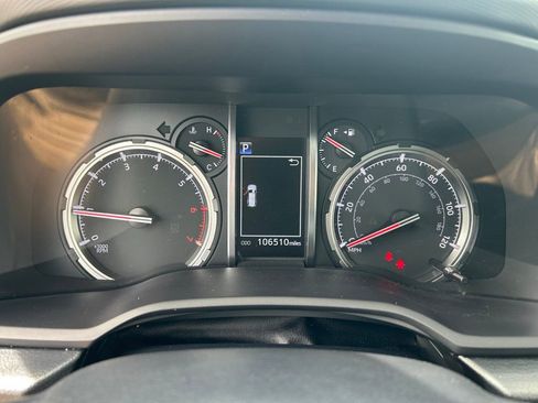 Used 2021 Toyota 4Runner Limited AWD/4WD image 14