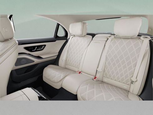 New 2026 Mercedes-Benz S 580 4MATIC Sedan image 43