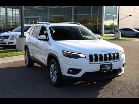 Used 2018 Jeep Compass Latitude w/ Popular Equipment Group image 2