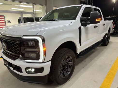 Certified 2024 Ford F250 XL w/ STX Appearance Package AWD/4WD image 3