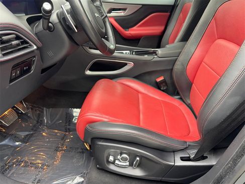 Used 2020 Jaguar F-PACE Checkered Flag image 27