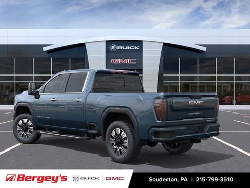 New 2026 GMC Sierra 2500 Denali w/ Denali Reserve Package AWD/4WD image 4