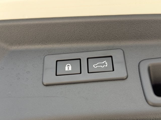Certified 2026 Subaru Outback Touring XT AWD/4WD image 16