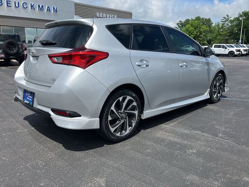 Used 2017 Toyota Corolla iM FWD image 6