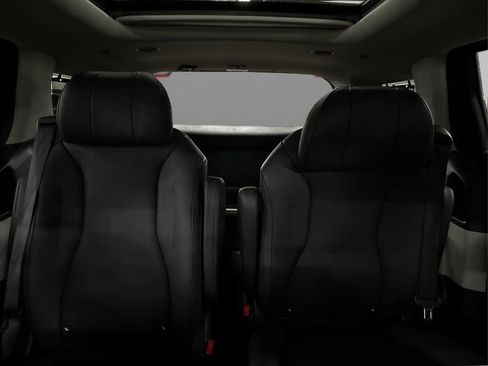 Certified 2024 Kia Carnival SX Prestige image 18