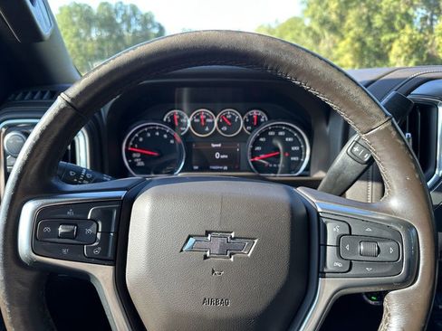 Used 2020 Chevrolet Silverado 1500 LT Trail Boss image 13