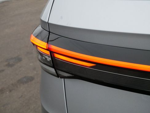 Used 2025 Volkswagen Taos S image 17