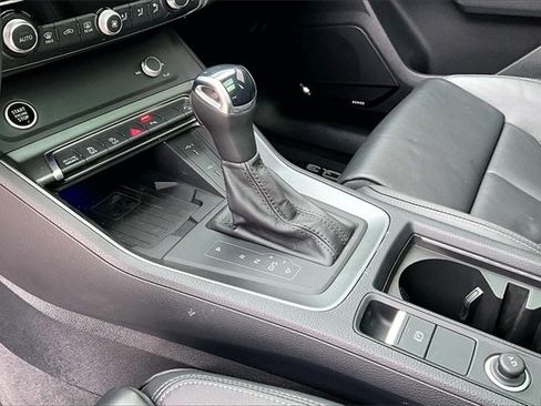 Used 2024 Audi Q3 2.0T Premium Plus w/ Premium Plus Package image 14