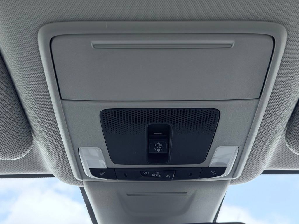 Used 2024 Honda CR-V EX-L image 43