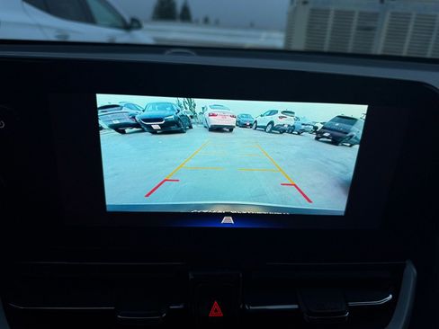 Used 2025 Chevrolet TrailBlazer LT image 16