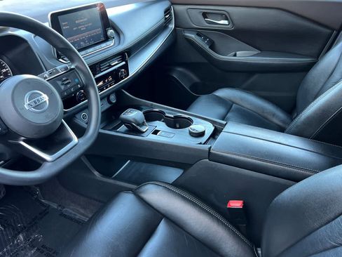 Used 2021 Nissan Rogue SV AWD/4WD image 12