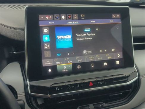 Used 2022 Jeep Compass Limited image 17