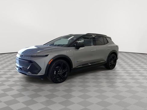 New 2026 Chevrolet Equinox EV RS image 8