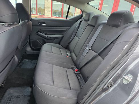 Used 2021 Nissan Altima 2.5 SV image 8