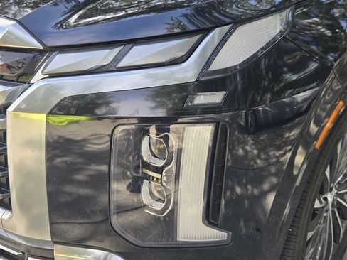 Used 2024 Hyundai Palisade Calligraphy AWD/4WD image 6