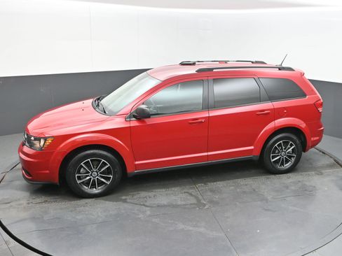 Used 2018 Dodge Journey SE w/ Blacktop Package FWD image 33