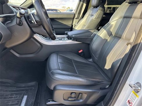 Used 2018 Land Rover Range Rover Sport Supercharged image 19