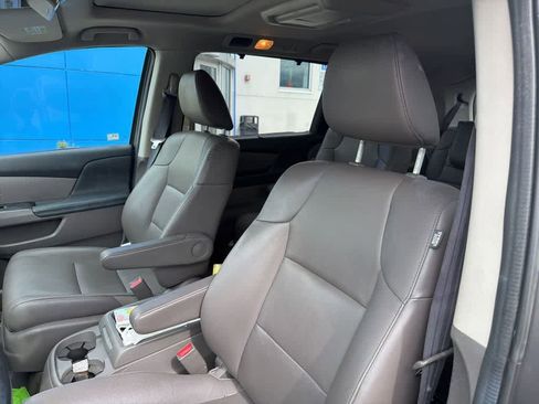 Used 2014 Honda Odyssey Touring image 26