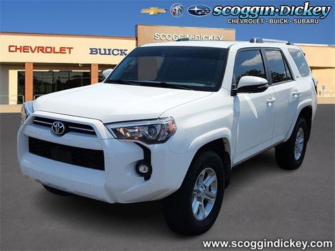 Used 2022 Toyota 4Runner SR5 Premium image 1