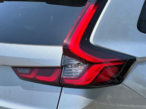 Used 2026 Honda CR-V Sport image 33