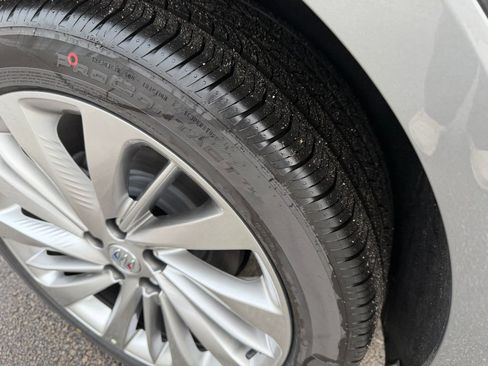 New 2026 Buick Envision Avenir image 13