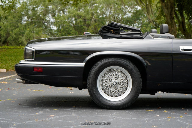 Used 1994 Jaguar XJS 4.0 Convertible RWD image 10