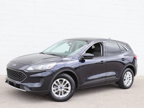 Used 2021 Ford Escape SE FWD image 28