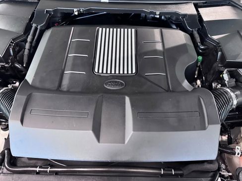 Used 2016 Land Rover LR4 HSE Silver Edition image 47