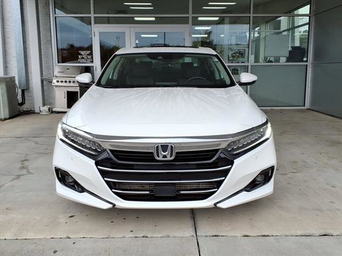 Used 2021 Honda Accord EX-L image 2