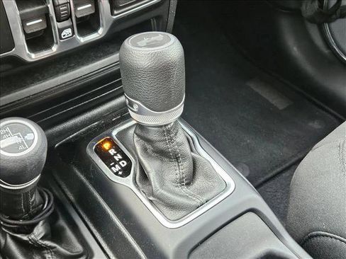 Used 2020 Jeep Wrangler Unlimited Sport S image 13