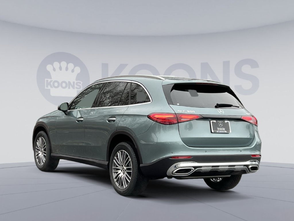 Used 2026 Mercedes-Benz GLC 300 4MATIC image 4