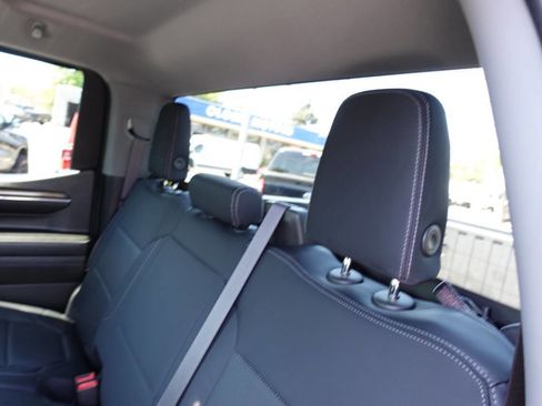 Used 2023 Chevrolet Silverado 1500 LT AWD/4WD image 25