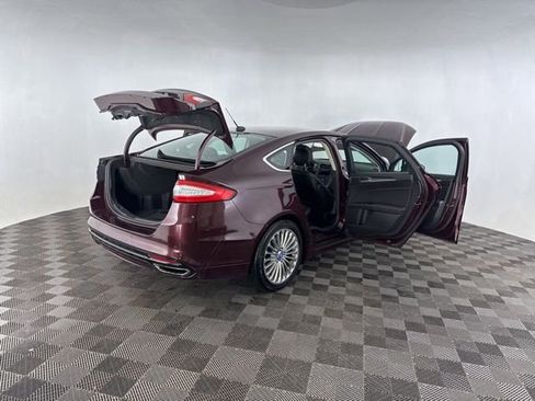 Used 2013 Ford Fusion Titanium image 16