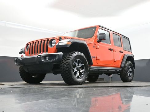 Used 2018 Jeep Wrangler Unlimited Rubicon image 40