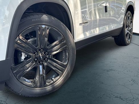 New 2026 GMC Acadia Elevation w/ Black Edition FWD image 2