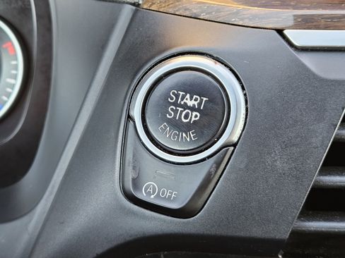 Used 2019 BMW X3 xDrive30i w/ Convenience Package image 23