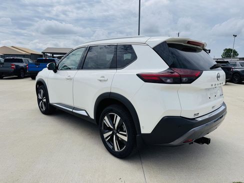 Used 2023 Nissan Rogue SL w/ SL Premium Package AWD/4WD image 39